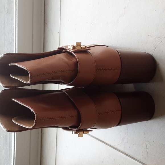Tory Burch almost new boots - Picture 4 of 11